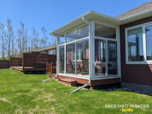 White structural curtain wall sunroom with conventional truss roof , Headingley , Manitoba 11